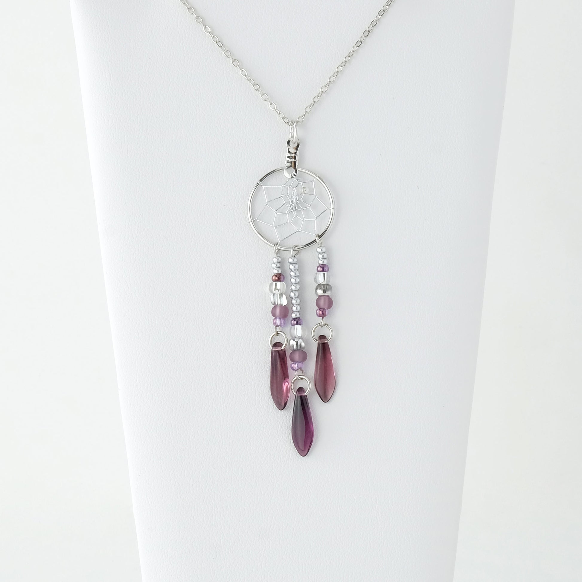 .75" Dream Catcher Amethyst Glass Bead Necklace